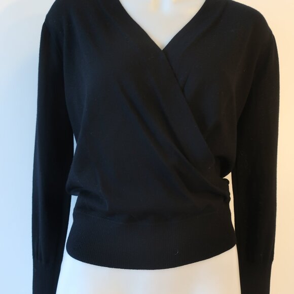 NWT Womens J. Crew 100% Merino Wool Black Surplice Sweater XS - Picture 3 of 5